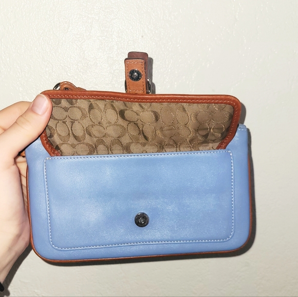 Coach Wristlet - Picture 3 of 10